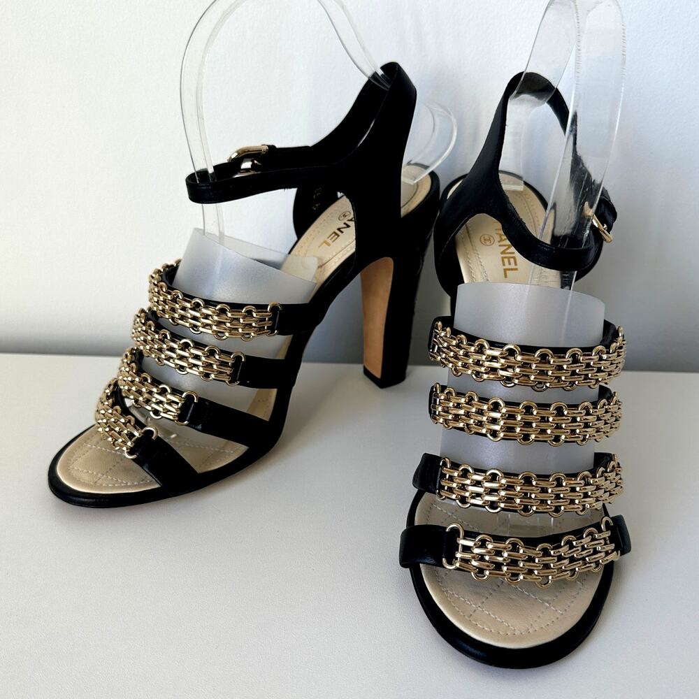 CHANEL CC Logo Black Lambskin Quilted Heels Gold Chain Strap Sandals IT 39 - Picture 14 of 16